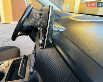 Білий Хендай Kona Electric, об'ємом двигуна 0 л та пробігом 64 тис. км за 16950 $, фото 76 на Automoto.ua