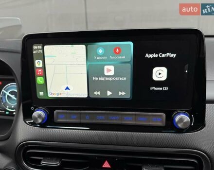 Белый Хендай Kona Electric, объемом двигателя 0 л и пробегом 64 тыс. км за 21499 $, фото 104 на Automoto.ua