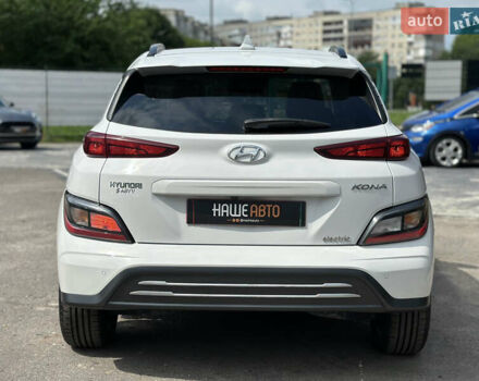 Білий Хендай Kona Electric, об'ємом двигуна 0 л та пробігом 93 тис. км за 18900 $, фото 16 на Automoto.ua