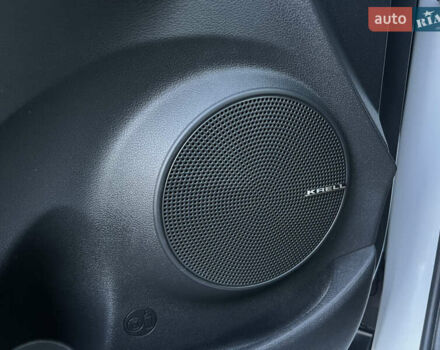 Білий Хендай Kona Electric, об'ємом двигуна 0 л та пробігом 70 тис. км за 19828 $, фото 63 на Automoto.ua