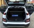Белый Хендай Kona Electric, объемом двигателя 0 л и пробегом 92 тыс. км за 17950 $, фото 62 на Automoto.ua