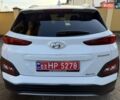 Білий Хендай Kona Electric, об'ємом двигуна 0 л та пробігом 64 тис. км за 16950 $, фото 7 на Automoto.ua