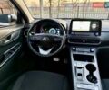 Белый Хендай Kona Electric, объемом двигателя 0 л и пробегом 78 тыс. км за 17250 $, фото 92 на Automoto.ua