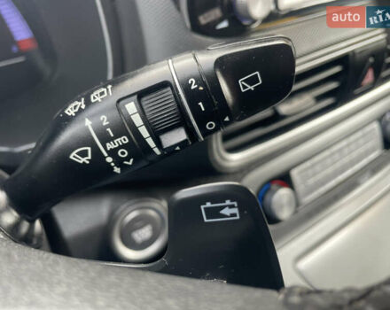 Белый Хендай Kona Electric, объемом двигателя 0 л и пробегом 117 тыс. км за 16500 $, фото 38 на Automoto.ua