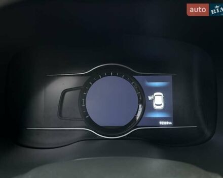 Белый Хендай Kona Electric, объемом двигателя 0 л и пробегом 92 тыс. км за 17950 $, фото 86 на Automoto.ua