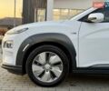 Белый Хендай Kona Electric, объемом двигателя 0 л и пробегом 78 тыс. км за 17250 $, фото 33 на Automoto.ua