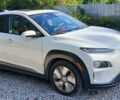 Белый Хендай Kona Electric, объемом двигателя 0 л и пробегом 136 тыс. км за 18000 $, фото 5 на Automoto.ua