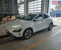 Белый Хендай Kona Electric, объемом двигателя 0 л и пробегом 60 тыс. км за 17700 $, фото 40 на Automoto.ua