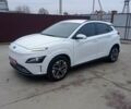Белый Хендай Kona Electric, объемом двигателя 0 л и пробегом 42 тыс. км за 17500 $, фото 1 на Automoto.ua
