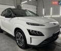 Белый Хендай Kona Electric, объемом двигателя 0 л и пробегом 52 тыс. км за 17599 $, фото 2 на Automoto.ua