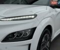 Белый Хендай Kona Electric, объемом двигателя 0 л и пробегом 52 тыс. км за 17599 $, фото 8 на Automoto.ua