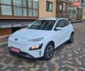 Белый Хендай Kona Electric, объемом двигателя 0 л и пробегом 60 тыс. км за 17700 $, фото 28 на Automoto.ua