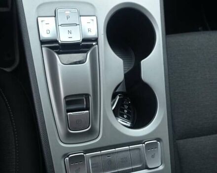 Белый Хендай Kona Electric, объемом двигателя 0 л и пробегом 42 тыс. км за 17500 $, фото 20 на Automoto.ua