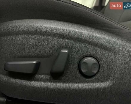 Белый Хендай Kona Electric, объемом двигателя 0 л и пробегом 108 тыс. км за 20900 $, фото 34 на Automoto.ua