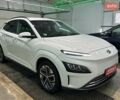 Белый Хендай Kona Electric, объемом двигателя 0 л и пробегом 108 тыс. км за 20900 $, фото 22 на Automoto.ua