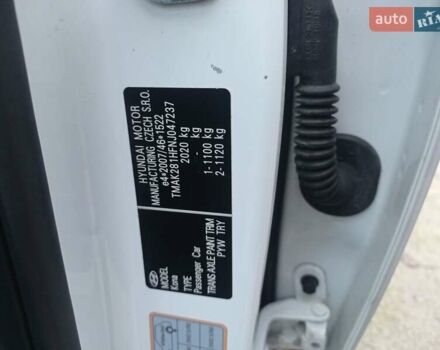 Белый Хендай Kona Electric, объемом двигателя 0 л и пробегом 42 тыс. км за 17500 $, фото 29 на Automoto.ua