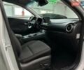 Белый Хендай Kona Electric, объемом двигателя 0 л и пробегом 108 тыс. км за 20900 $, фото 75 на Automoto.ua