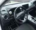 Белый Хендай Kona Electric, объемом двигателя 0 л и пробегом 42 тыс. км за 17500 $, фото 9 на Automoto.ua