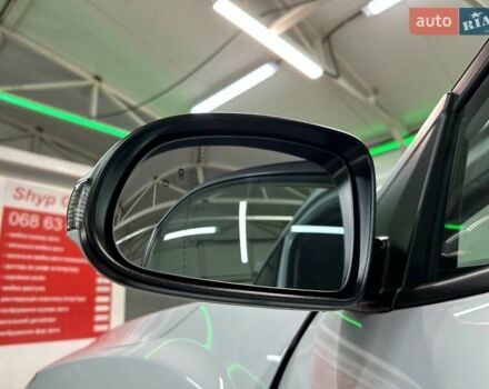 Белый Хендай Kona Electric, объемом двигателя 0 л и пробегом 108 тыс. км за 20900 $, фото 12 на Automoto.ua