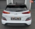Белый Хендай Kona Electric, объемом двигателя 0 л и пробегом 52 тыс. км за 17599 $, фото 32 на Automoto.ua