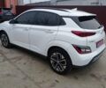 Белый Хендай Kona Electric, объемом двигателя 0 л и пробегом 42 тыс. км за 17500 $, фото 2 на Automoto.ua