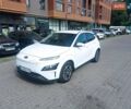 Белый Хендай Kona Electric, объемом двигателя 0 л и пробегом 28 тыс. км за 21300 $, фото 1 на Automoto.ua