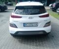 Белый Хендай Kona Electric, объемом двигателя 0 л и пробегом 28 тыс. км за 21300 $, фото 3 на Automoto.ua