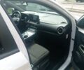 Белый Хендай Kona Electric, объемом двигателя 0 л и пробегом 28 тыс. км за 21300 $, фото 12 на Automoto.ua