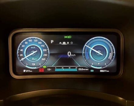 Белый Хендай Kona Electric, объемом двигателя 0 л и пробегом 88 тыс. км за 21400 $, фото 13 на Automoto.ua