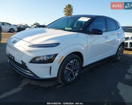 Белый Хендай Kona Electric, объемом двигателя 0 л и пробегом 40 тыс. км за 7800 $, фото 2 на Automoto.ua