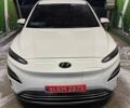 Белый Хендай Kona Electric, объемом двигателя 0 л и пробегом 88 тыс. км за 21400 $, фото 1 на Automoto.ua