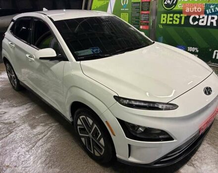 Белый Хендай Kona Electric, объемом двигателя 0 л и пробегом 88 тыс. км за 21400 $, фото 6 на Automoto.ua