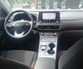 Белый Хендай Kona Electric, объемом двигателя 0 л и пробегом 28 тыс. км за 21300 $, фото 4 на Automoto.ua