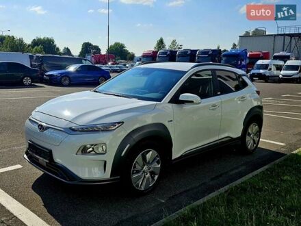 Хендай Kona Electric 2020 у Києві на Automoto.ua Білий Хендай Kona Electric, об'ємом двигуна 0 л та пробігом 41 тис. км за 17800 $, фото 1 на Automoto.ua