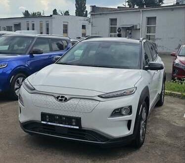 Белый Хендай Kona Electric, объемом двигателя 0 л и пробегом 50 тыс. км за 21500 $, фото 1 на Automoto.ua