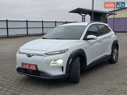 Білий Хендай Kona Electric, об'ємом двигуна 0 л та пробігом 83 тис. км за 14999 $, фото 1 на Automoto.ua