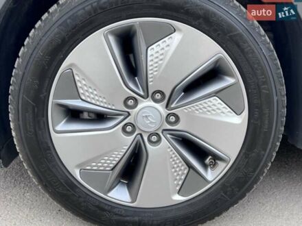 Белый Хендай Kona Electric, объемом двигателя 0 л и пробегом 109 тыс. км за 15950 $, фото 1 на Automoto.ua