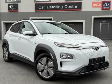 Хендай Kona Electric 2021 в Виннице на Automoto.ua Белый Хендай Kona Electric, объемом двигателя 0 л и пробегом 39 тыс. км за 15499 $, фото 1 на Automoto.ua