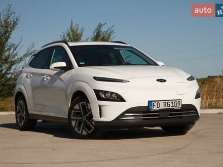 Білий Хендай Kona Electric, об'ємом двигуна 0 л та пробігом 130 тис. км за 22000 $, фото 1 на Automoto.ua