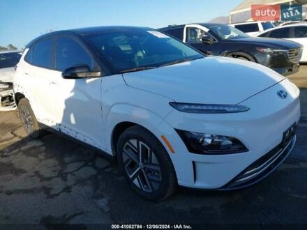 Белый Хендай Kona Electric, объемом двигателя 0 л и пробегом 40 тыс. км за 7800 $, фото 1 на Automoto.ua