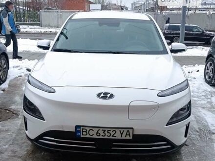 Білий Хендай Kona Electric, об'ємом двигуна 0 л та пробігом 14 тис. км за 25700 $, фото 1 на Automoto.ua