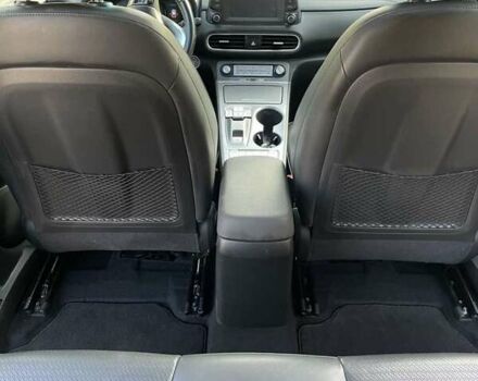 Черный Хендай Kona Electric, объемом двигателя 0 л и пробегом 100 тыс. км за 16999 $, фото 17 на Automoto.ua