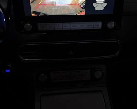 Черный Хендай Kona Electric, объемом двигателя 0 л и пробегом 125 тыс. км за 18599 $, фото 94 на Automoto.ua