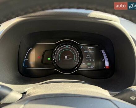 Черный Хендай Kona Electric, объемом двигателя 0 л и пробегом 125 тыс. км за 18599 $, фото 98 на Automoto.ua