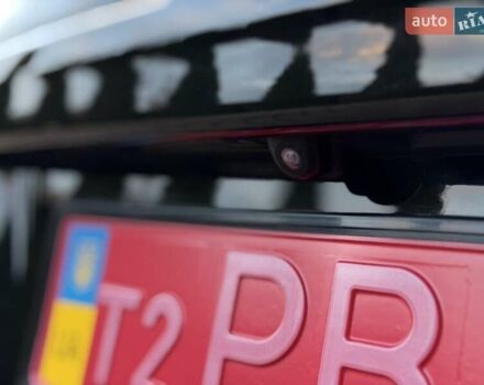 Черный Хендай Kona Electric, объемом двигателя 0 л и пробегом 125 тыс. км за 18599 $, фото 18 на Automoto.ua