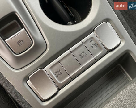 Черный Хендай Kona Electric, объемом двигателя 0 л и пробегом 123 тыс. км за 18900 $, фото 52 на Automoto.ua