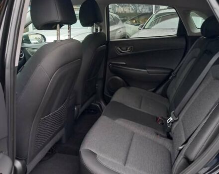 Чорний Хендай Kona Electric, об'ємом двигуна 0 л та пробігом 70 тис. км за 17700 $, фото 18 на Automoto.ua