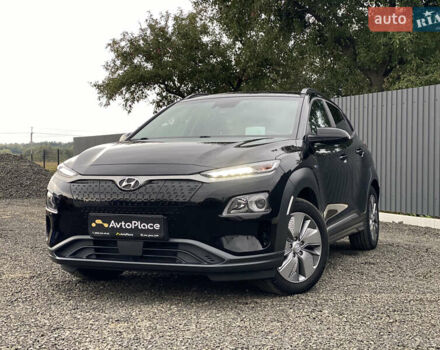 Черный Хендай Kona Electric, объемом двигателя 0 л и пробегом 123 тыс. км за 18900 $, фото 109 на Automoto.ua