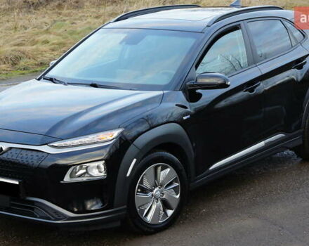 Черный Хендай Kona Electric, объемом двигателя 0 л и пробегом 124 тыс. км за 16600 $, фото 8 на Automoto.ua
