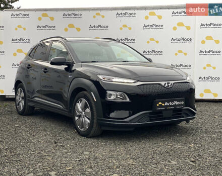 Черный Хендай Kona Electric, объемом двигателя 0 л и пробегом 123 тыс. км за 18900 $, фото 69 на Automoto.ua